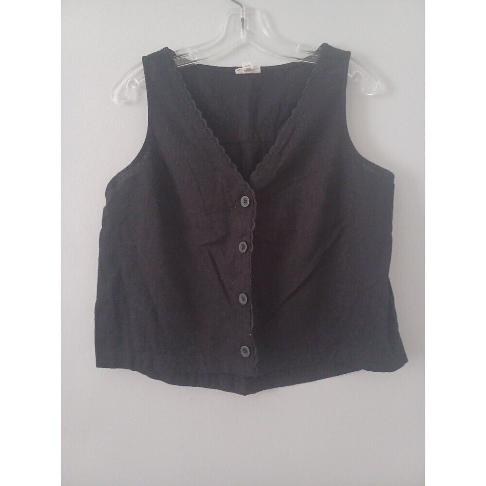 a.n.a. black sleeveless vest shirt M buttonfront scalloped trim minimalist tank